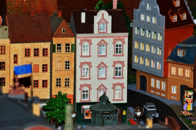 Ein Bild, das Text enthält.
Automatisch generierte Beschreibung