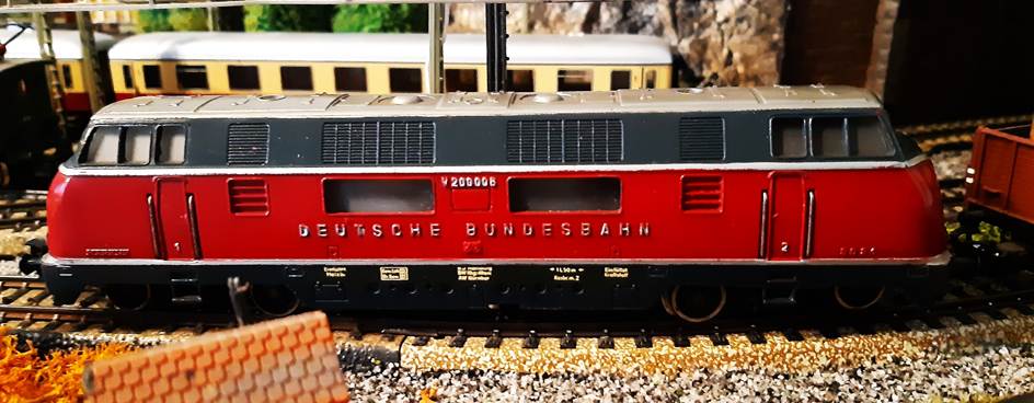 Ein Bild, das Transport, Zug enthält.
Automatisch generierte Beschreibung