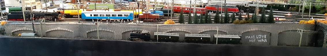 Ein Bild, das Panorama, drauen, Stadt enthlt.

Automatisch generierte Beschreibung